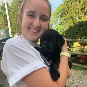 Meet your Posher, Lauren